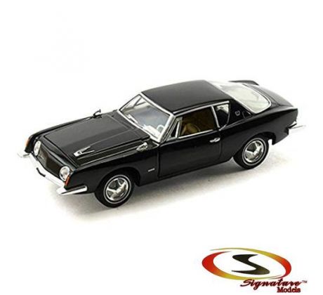 1/32 1963 Studebaker Avanti, black