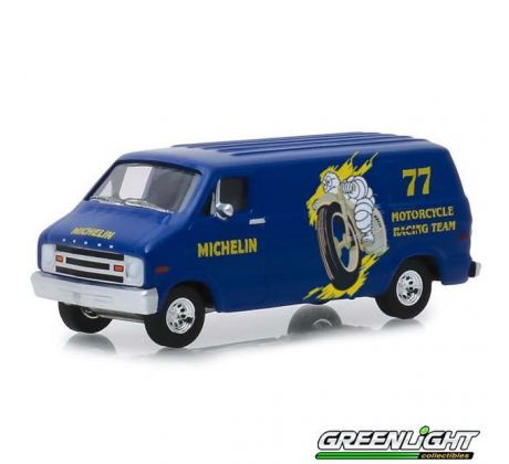 1/64 1977 Dodge B-100 Van Michelin Tires